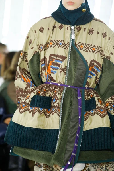 Look 37